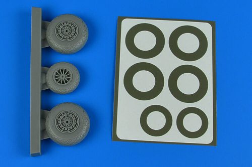 Aires - B-26K Invader wheels & paint masks - early - Diamond Pattern