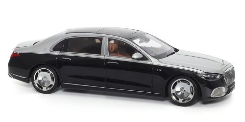 Almost-Real - 1:18 MERCEDES-MAYBACH-S-CLASS 2021 – HIGHTECH SILVER/OBSIDIAN BLACK - ALMOST REAL