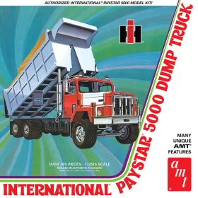 AMT - 1:25 IH Paystar 5000 Dump Truck teherautó makett