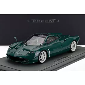   Bbr-Models - PAGANI HUAYRA CODALUNGA 2022 WITH SHOWCASE BRITISH RACING GREEN