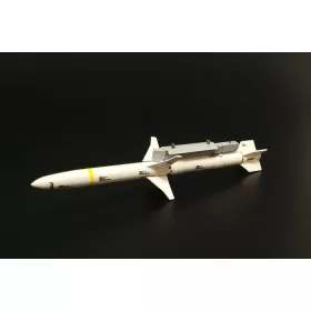   Brengun - 1/32 AGM-88 Harm (2pcs) Resin construction kit of U.S. air to ground missiles
