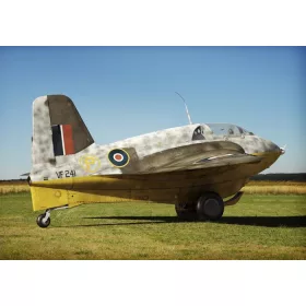   Brengun - 1/144 Me-163B KOMET  War prizes  plastic construction kit