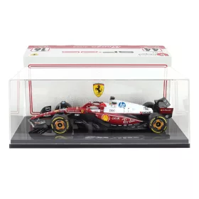   Burago - FERRARI WITH SHOWCASE - F1  SF-25 TEAM SCUDERIA FERRARI HP N 16 MONZA ITALY GP 2025 CHARLES LECLERC - NIKI LAUDA 50th ANNIVERSARY WORLD CHAMPION RED WHITE