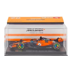   Burago - McLaren MCL39 #81 Oscar Piastri 3rd Monaco GP Formula 1 2025 - with pilot and showcase - Bburago