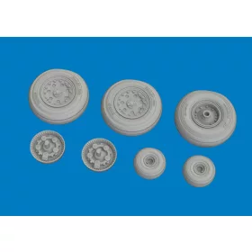 Eduard - Harrier wheels for Uma Models