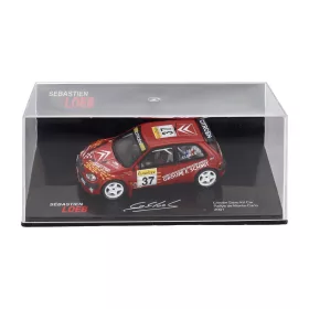  Edicola - CITROEN SAXO KIT CAR N 37 RALLY MONTECARLO 2001 SEBASTIEN LOEB - DANIEL ELENA WITH SHOWCASE RED
