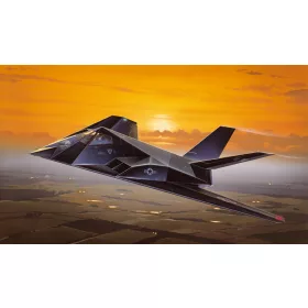 Italeri - F-117A Nighthawk