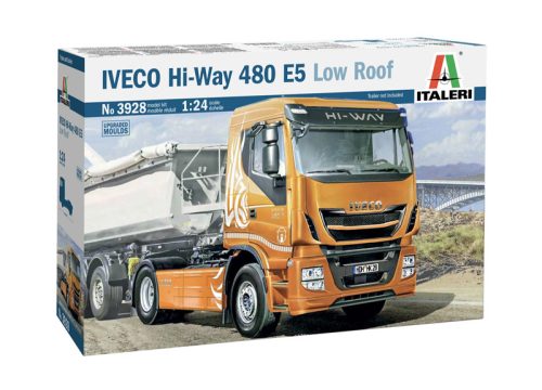 Italeri - Iveco Hi Way 480 E5 (Low Roof)