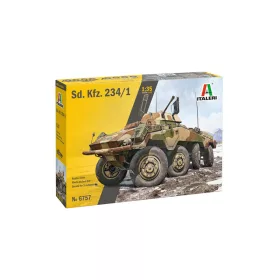 Italeri - 1:35 Sd.Kfz. 234/1 harcjármű makett