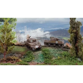   Italeri - Milit.Vehicles - Sherman M4 A3 75Mm (2 Db  sszepattinthat  )