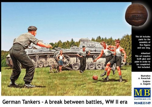Master Box - German Tankers-A break between battles, WW II Era
