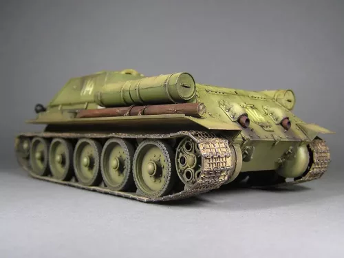 MiniArt - SU-122 (Mid Production) with Interior Kit