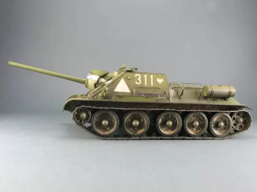 MiniArt - SU-85 Mod. 1944 (Early Production) w/ Interior Kit