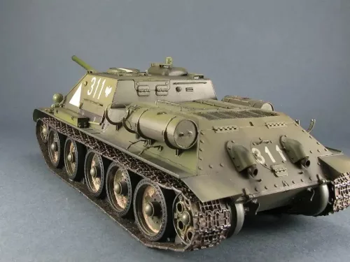MiniArt - SU-85 Mod. 1944 (Early Production) w/ Interior Kit