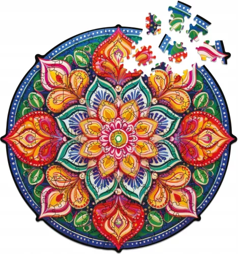 Milliwood - Mandala full of green seeds