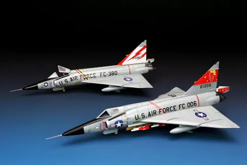 Meng Model - F-102A (Case X) repülő makett