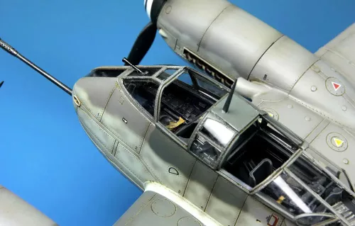 Meng Model - Messerschmitt Me-410B-2/U4 Heavy Fighter repülő makett