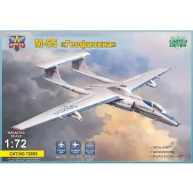 Modelsvit - M-55 Geophysica research airplane