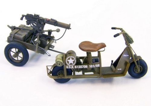 Plus Model - U.S. airborne scooter with machine gun