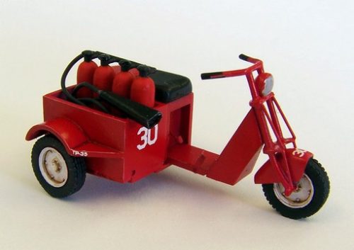 Plus Model - US scooter - fire fighter.