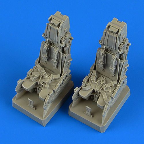 Quickboost - EF Typhoon ej.seats with safety belts for Revell