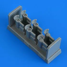Quickboost - Hawker Hurricane Mk. IIb late exhaust REVELL