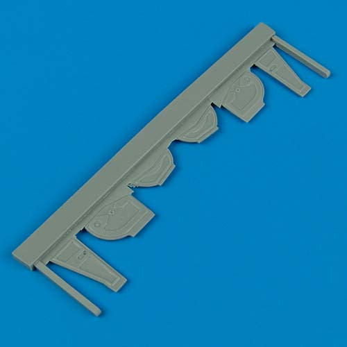 Quickboost - 1/48 Yak-3 undercarriage covers