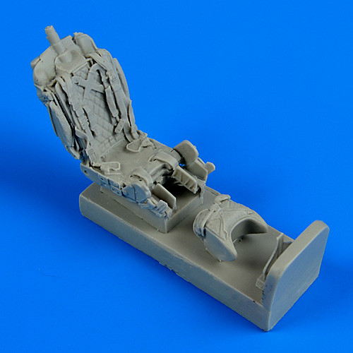 Quickboost - 1/48 MiG-23 Flogger ejection seat with safety belt