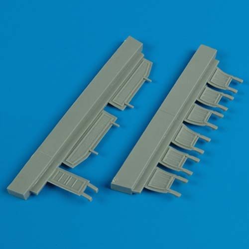 Quickboost - 1/72 Ta 154A-1/R1 undercarriage covers