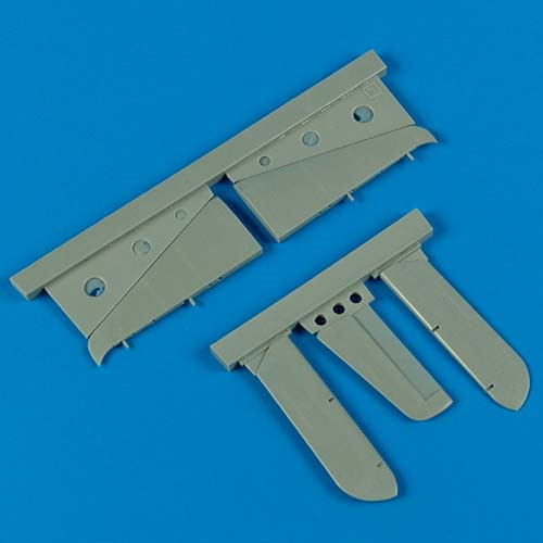 Quickboost - 1/72 F6F Hellcat separated tail planes