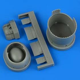   Quickboost - F6F-5 Hellcat cowling and cooling flaps (closed) for Eduard