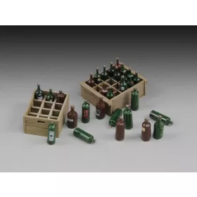Royal Model - Wine bottles and crates