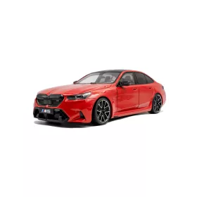 Solido - 1:18 BMW M5 Fire Red 2025