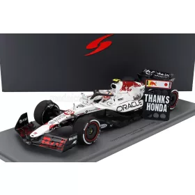   Spark - RED BULL F1  RB21 TEAM ORACLE RED BULL RACING N 22 JAPAN GP 2025 WITH PIT BOARD THANKS HONDA YUKI TSUNODA WHITE RED