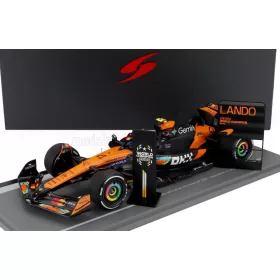   Spark - McLAREN F1  MCL39 TEAM MCLAREN N 4 WORLD CHAMPION 3rd ABU DHABI GP WITH PIT BOARD 2025 LANDO NORRIS ORANGE BLACK