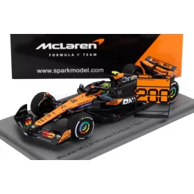   Spark - McLAREN F1  MCL39 TEAM MCLAREN N 4 WORLD CHAMPION WINNER HUNGARIAN GP (WITH PIT BOARD 200 MCLAREN F1 GP WINS) 2025 LANDO NORRIS ORANGE CHROME BLACK