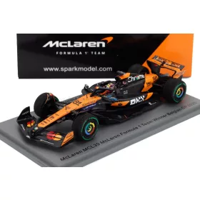   Spark - McLAREN F1  MCL39 TEAM MCLAREN N 81 WINNER BELGIUM GP (WITH RAIN TIRES) 2025 OSCAR PIASTRI ORANGE BLACK