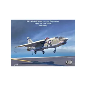   Sword - RF-8A/G Photo-Recon Crusader ,,Eyes of the Fleet'' repülő makett