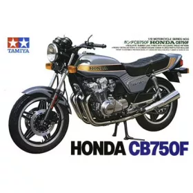 Tamiya - Honda Cb750F motor makett