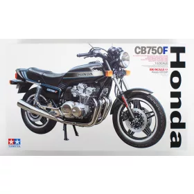 Tamiya - Honda Cb750F 1979 motor makett