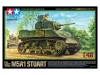 Tamiya - 1:48 U.S. Light Tank M5A1 Stuart - include 1 commander torso figure tank makett