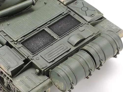 Tamiya - Russian T-62A Tank - 1 figure