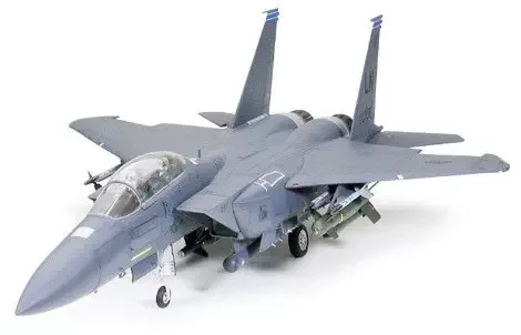 Tamiya - F-15E Strike Eagle - Bunker Buster - 2 figures