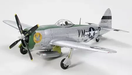 Tamiya - 1:72 P-47D Thunderbolt - Bubbletop