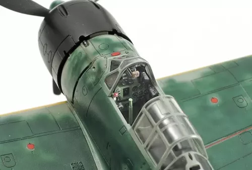 Tamiya - Mitsubishi A6M3/3a Zero Fighter Model 22 (Zeke) - 1 figure repülő makett