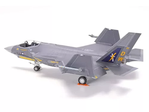 Tamiya - Lockheed Martin F-35C Lightning II (1:72)