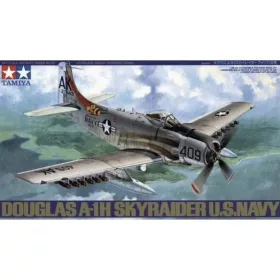 Tamiya - Douglas Skyraider AD-6 (A-1H) - 1 figure