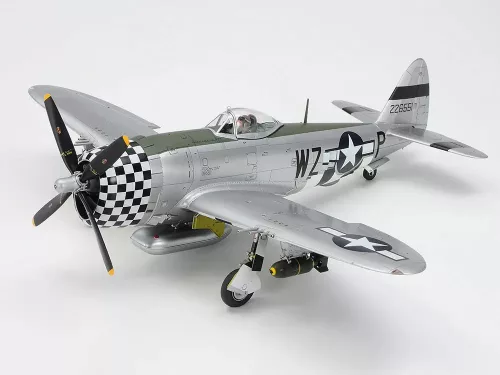 Tamiya - P-47D Thunderbolt Bubbletop - 1 figure