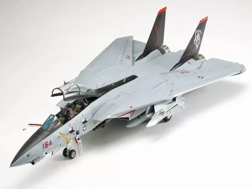 Tamiya - Grumman F-14D Tomcat - 2 figures