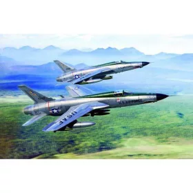 Trumpeter - F-105D   Thunderchief  